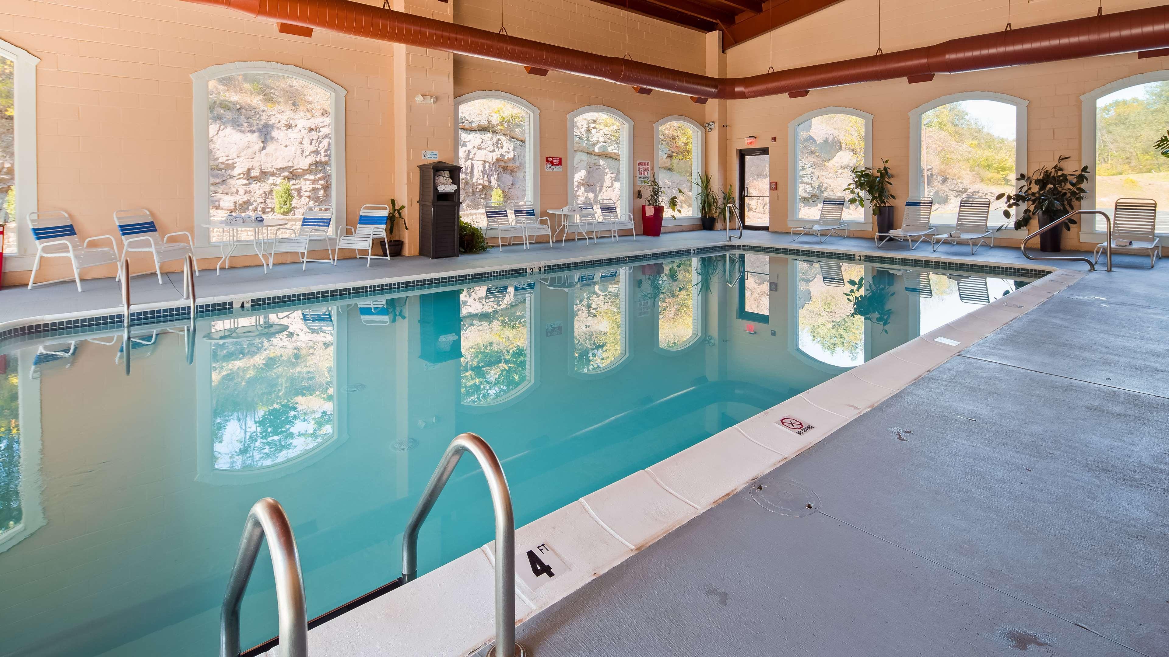 Best Western Plus Poconos Танерсвил Екстериор снимка