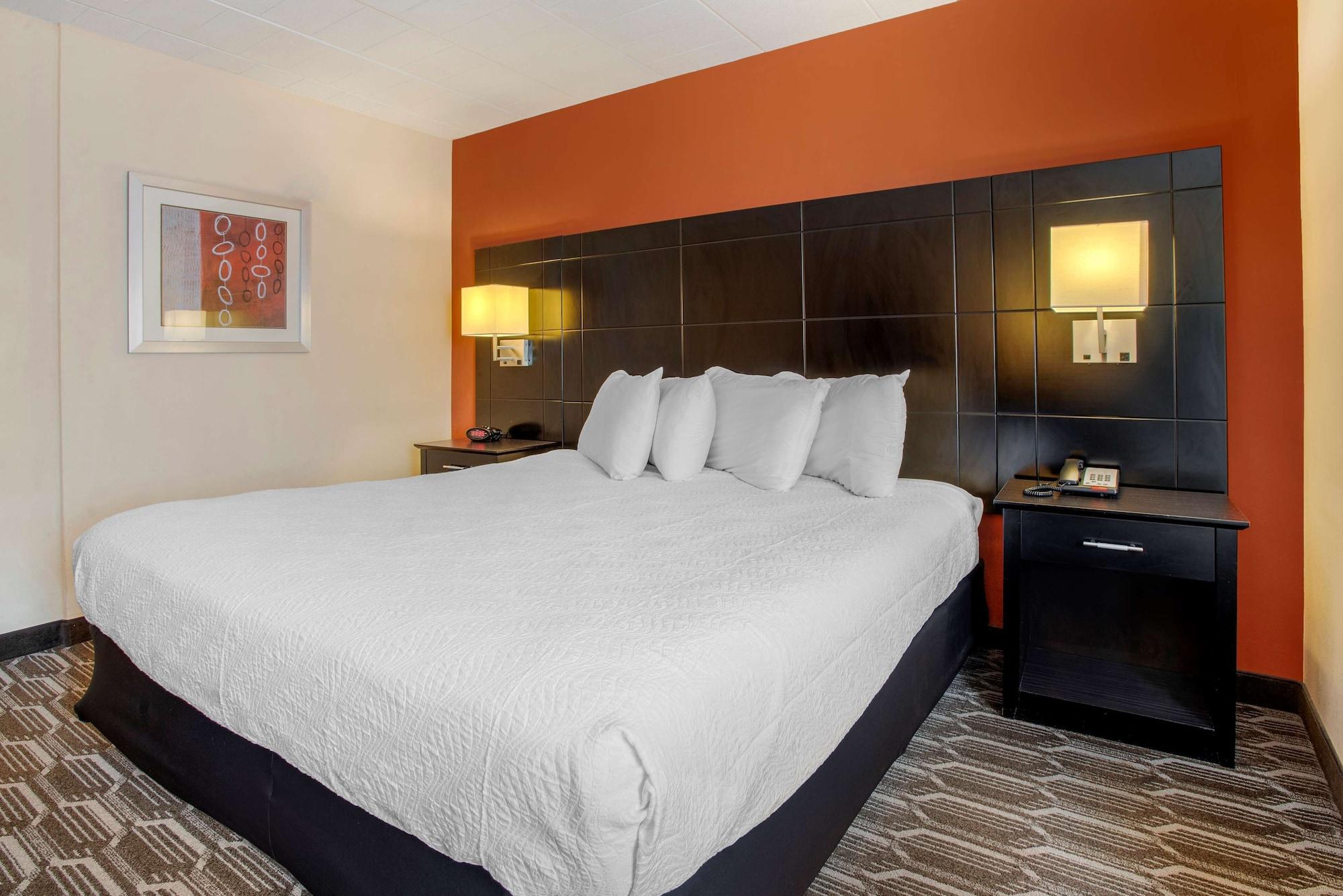 Best Western Plus Poconos Танерсвил Екстериор снимка
